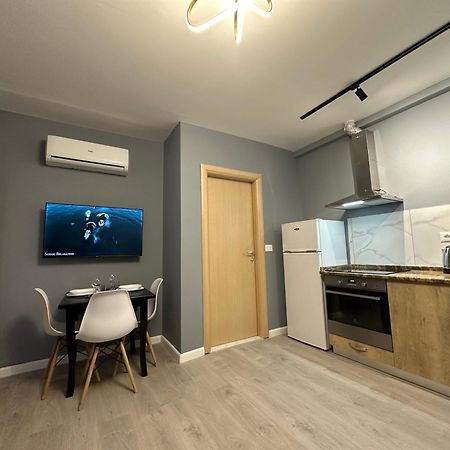 Xhimi'S Seaside Apartments دراس المظهر الخارجي الصورة